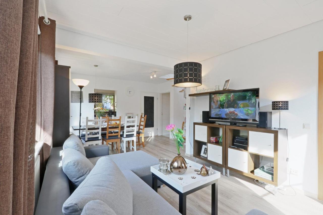 Seepark Kirchheim Ferienhaus Bei Diane Mit Sauna Ngoại thất bức ảnh