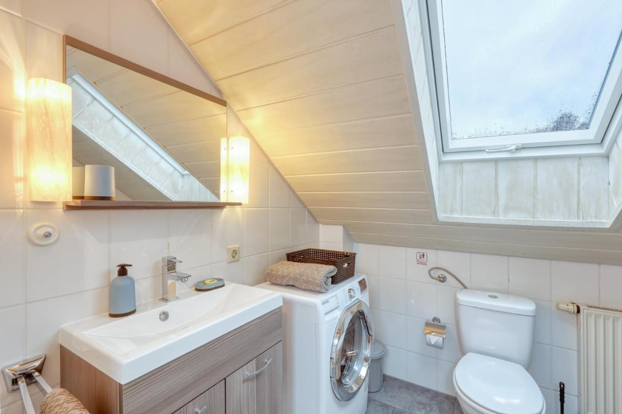 Seepark Kirchheim Ferienhaus Bei Diane Mit Sauna Ngoại thất bức ảnh